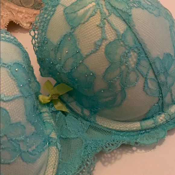 BUNDLE! two Victoria’s Secret bling Demis in 34DD - Picture 3 of 4